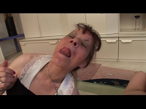 ❤️ Zwei Großmütter und ein Großvater haben einen Dreier ❤️ Quality sex bei uns de.psi-mass.ru ❌️❤